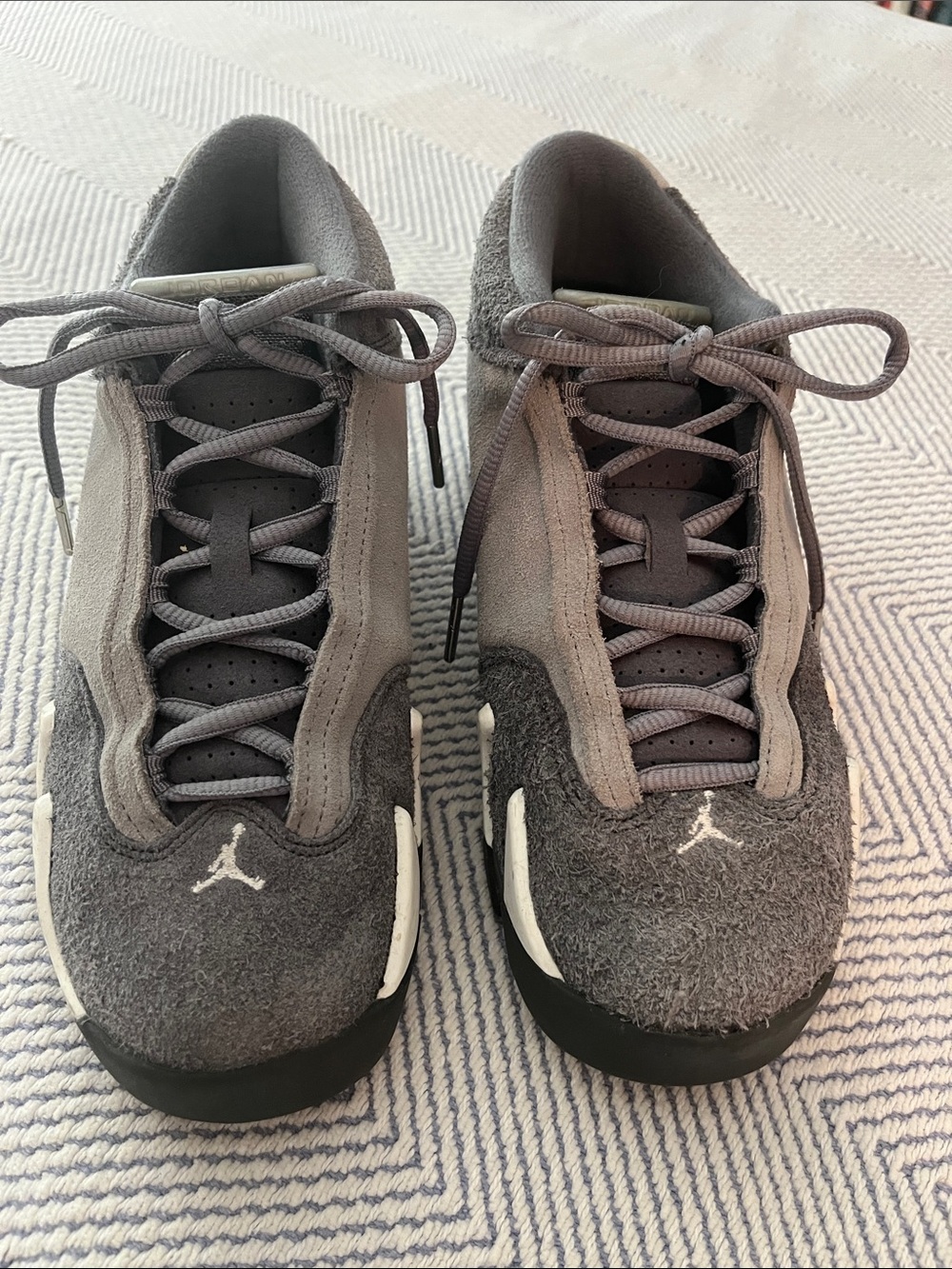 Nike Gray Suede Athletic Sneakers with '23' Jordan Heel Logo Womens size 7